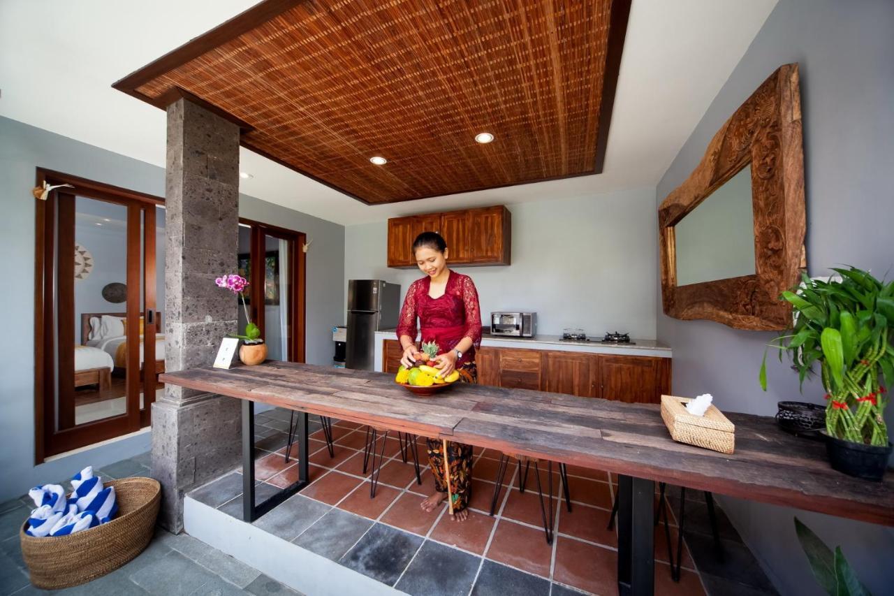Kusuma Living And Villa Seminyak Exteriör bild