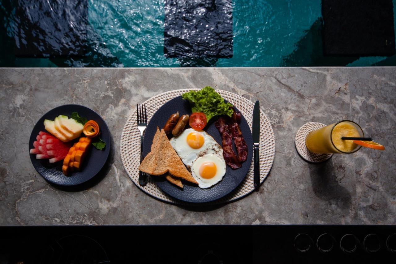 Kusuma Living And Villa Seminyak Exteriör bild