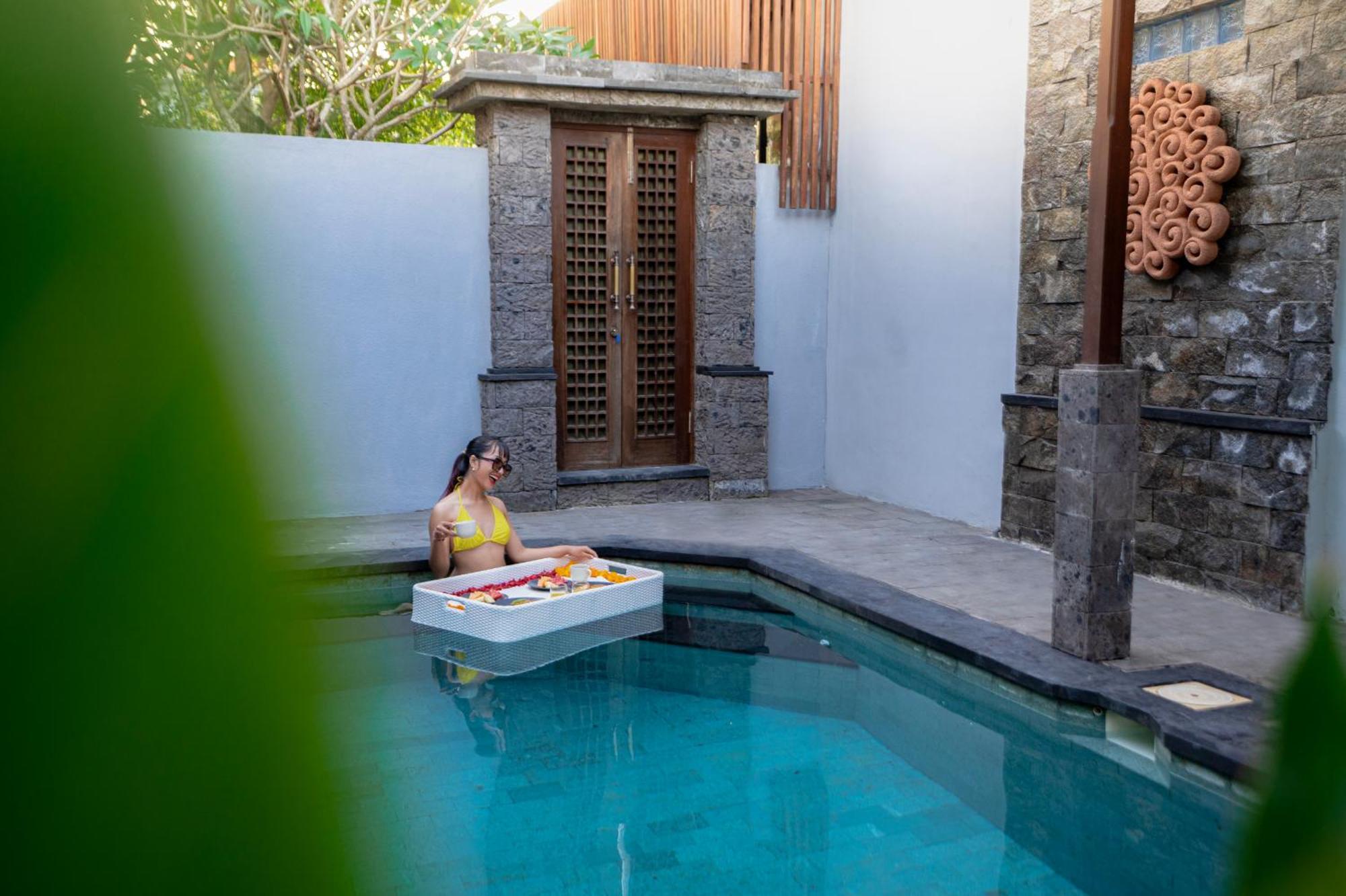 Kusuma Living And Villa Seminyak Exteriör bild