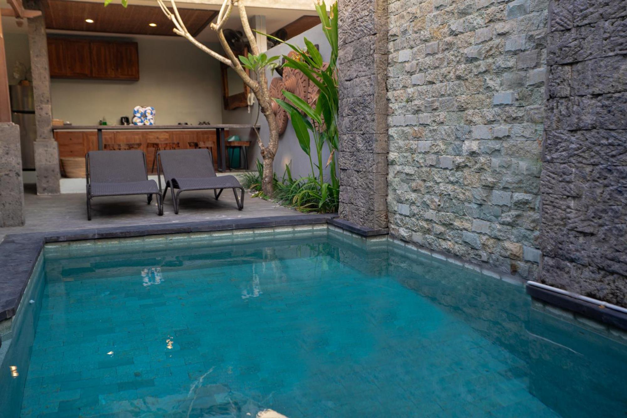 Kusuma Living And Villa Seminyak Exteriör bild
